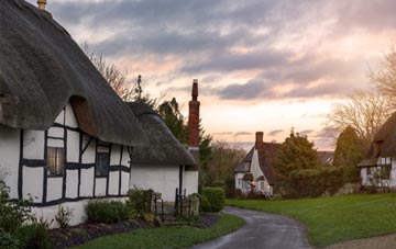 is Otterden Place thatch roofing popular